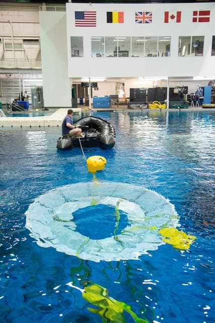 NASA image: Recovery Testing at the Neutral Buoyancy Lab