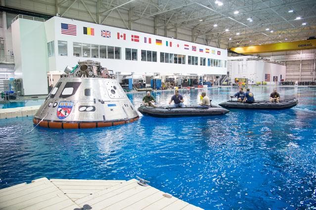 NASA image: Recovery Testing at the Neutral Buoyancy Lab
