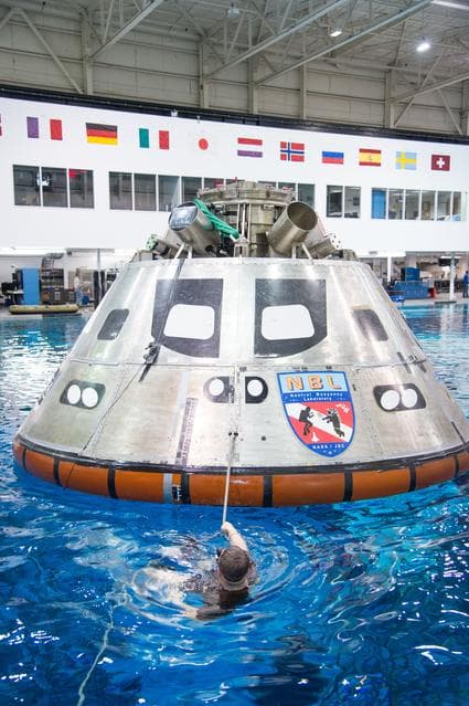 NASA image: Recovery Testing at the Neutral Buoyancy Lab