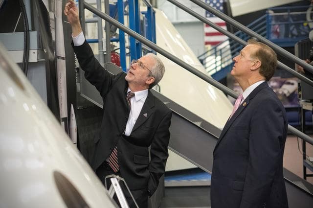 NASA image: Texas Congressmen visit Orion