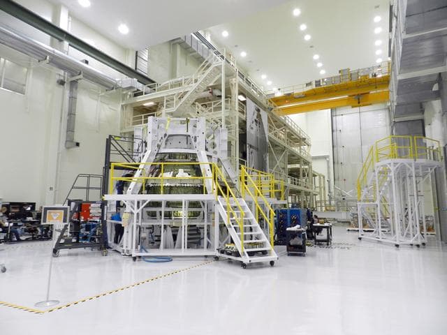 NASA image: EFT1 CM at the O&C