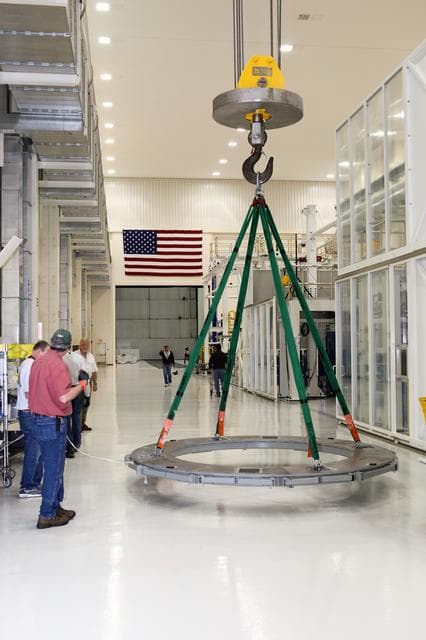 NASA image: KSC-313D-0145_031