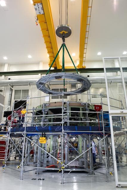 NASA image: KSC-313D-0145_023