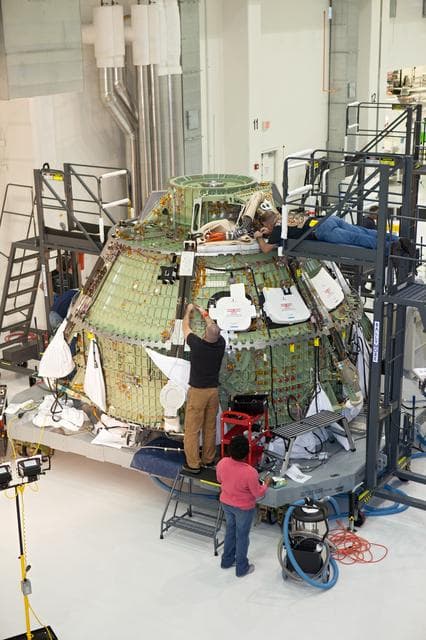 NASA image: KSC-313D-0155_042