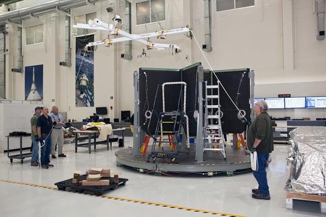 NASA image: KSC-313D-0155_011