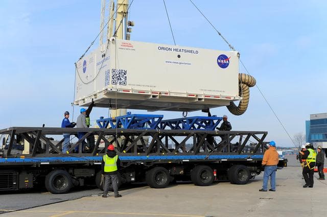 NASA image: Orion Heat Shield Transported by Super Guppy to KSC