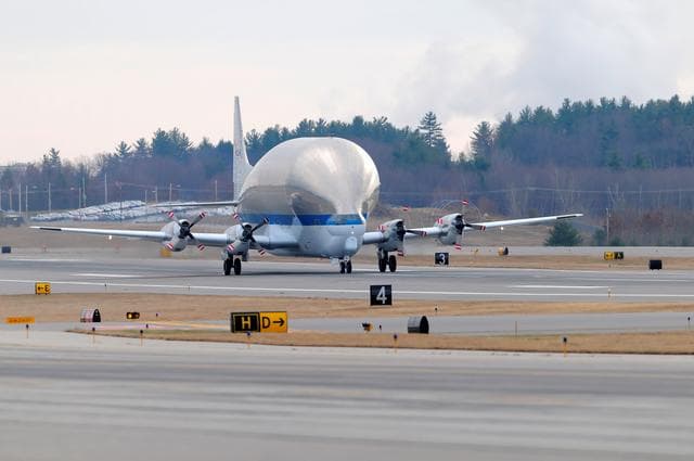 NASA image: Orion Heat Shield Transported by Super Guppy to KSC