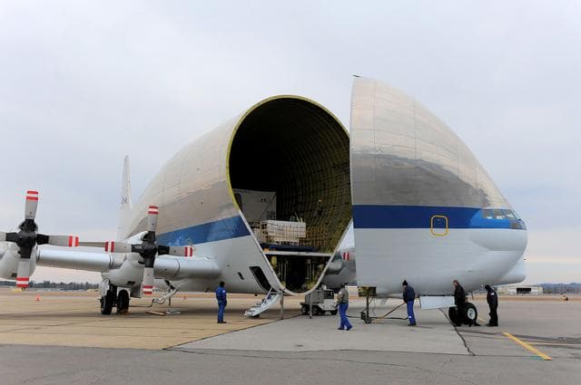 NASA image: Orion Heat Shield Transported by Super Guppy to KSC