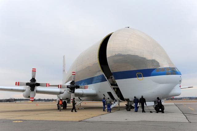 NASA image: Orion Heat Shield Transported by Super Guppy to KSC