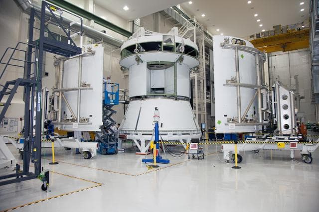 NASA image: EFT-1 Service Module