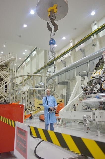 NASA image: Orion Weight and Center of Gravity Test