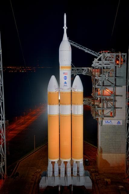 NASA image: Mobile Service Tower rollback