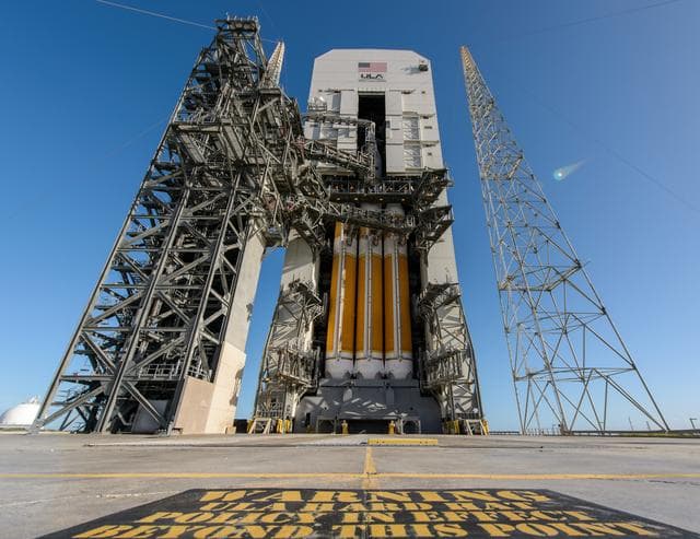 NASA image: Orion Exploration Flight Test (201412030001HQ)