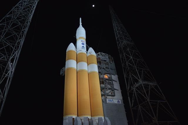 NASA image: Mobile Service Tower Rollback