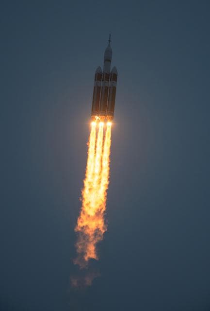 NASA image: Orion Exploration Flight Test