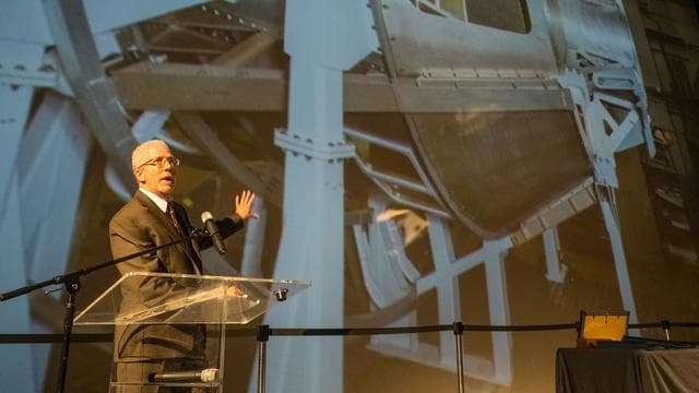 NASA image: Orion recognizes Houston team members