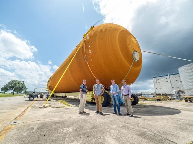 NASA image: Touring the Michoud Assembly Facility