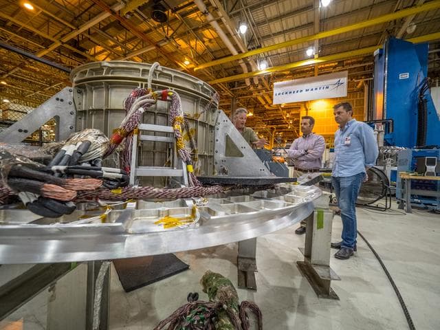 NASA image: Touring the Michoud Assembly Facility