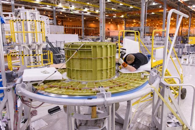 NASA image: Preparing Orion pieces for welding