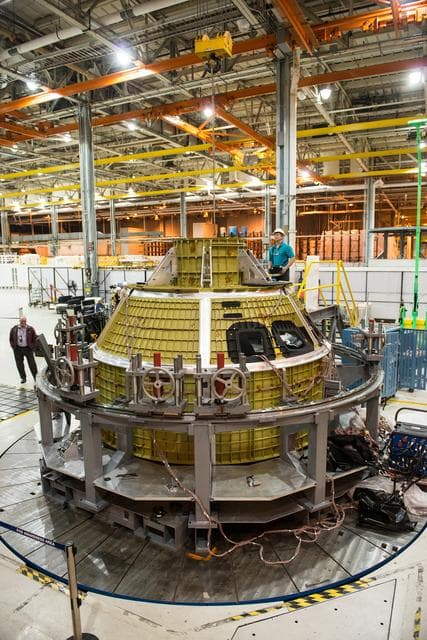 NASA image: Engineers Mark Completion of Orion’s Pressure Vessel