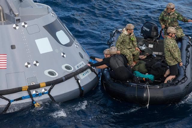 NASA image: Orion Underway Recovery Test 5 (URT-5)