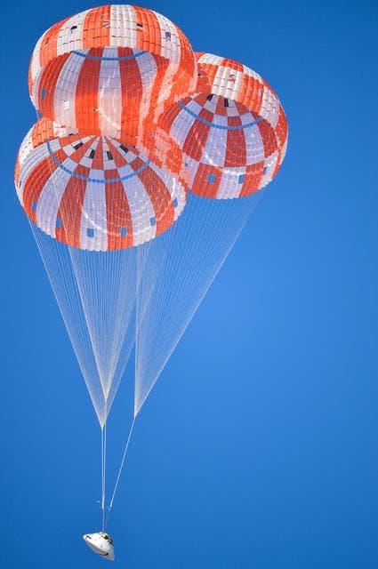 NASA image: Orion's parachutes measure up in high pressure test