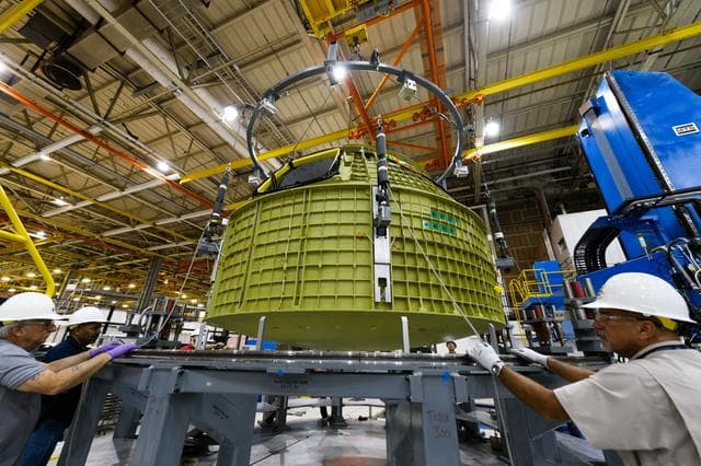 NASA image: Exploration Mission-2 crew module