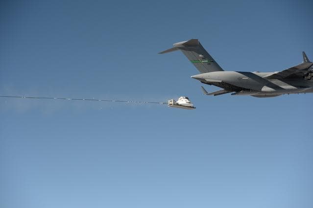 NASA Completes Orion Parachute Tests for Missions with Astronaut
