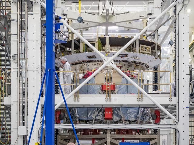 NASA image: European Service Module arrives at KSC