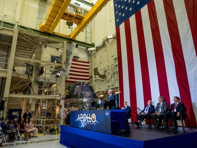NASA image: Vice President Unveils NASA Spacecraft for Artemis 1 Lunar Missi