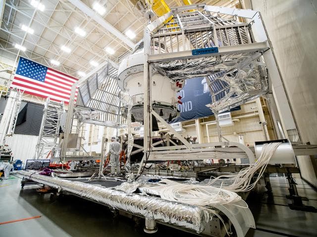 NASA image: Orion Spacecraft for Artemis I Prepared for Thermal Test at NASA