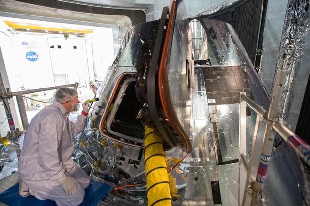 NASA image: Orion testing at Plum Brook