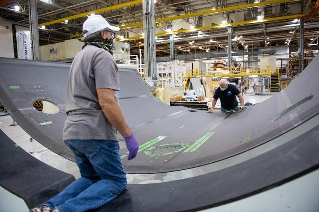 NASA image: Orion SAJ Fairing