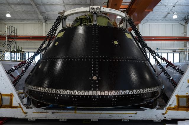 NASA image: Orion Structural Test Article arrives at Langley
