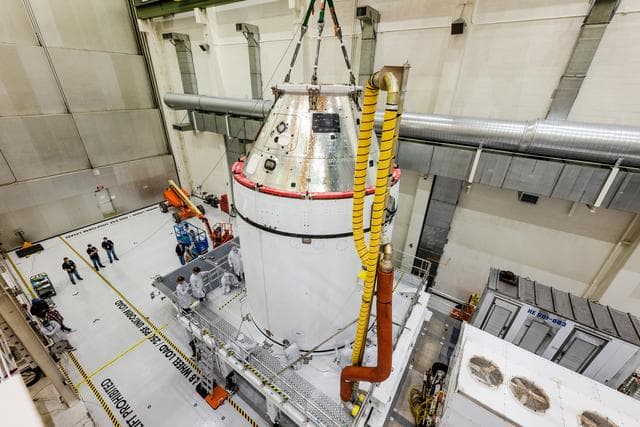 NASA image: Orion ready for fueling
