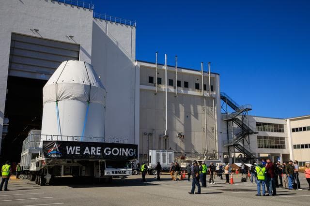 NASA image: Orion Transport to MPPF