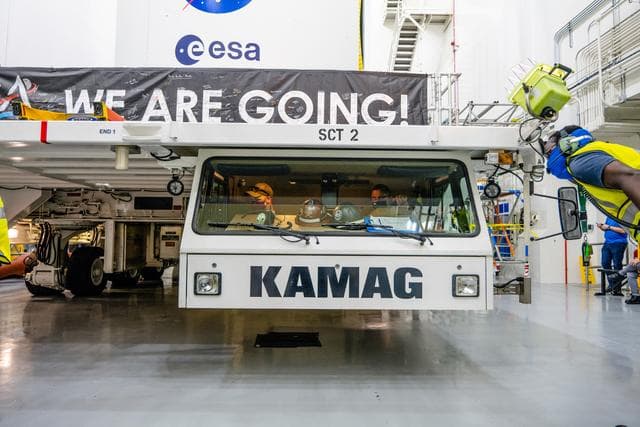 NASA image: Preparing Orion for transport