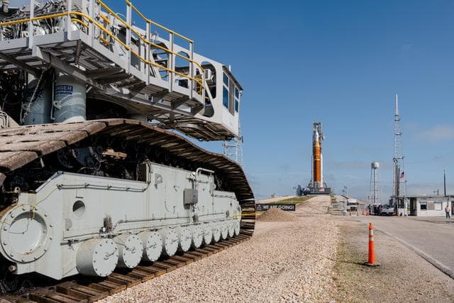 NASA image: Artemis I on the launch pad