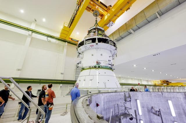 NASA image: Artemis II Orion Spacecraft Lifted into Vacuum Chamber for Second Round of Testing