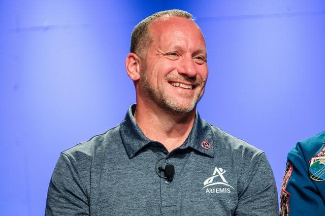 Jon Olansen Highlights Gateway's Role at EAA AirVenture 2024 