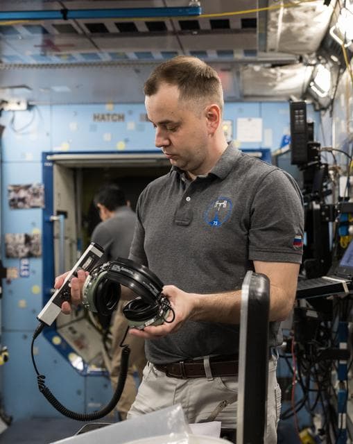 NASA image: Roscosmos cosmonaut Oleg Platonov conducts emergency training
