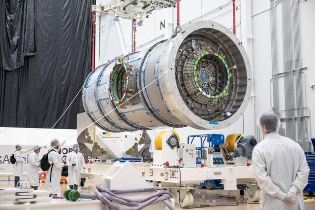 Gateway's HALO Arrives in Arizona for Final Outfitting (jsc2025e036490)