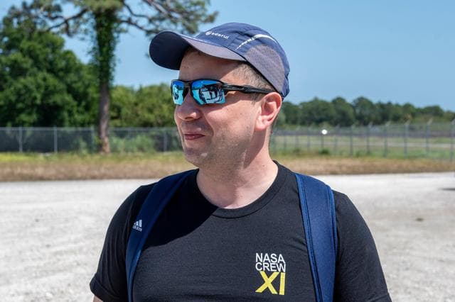 NASA image: Cosmonaut Oleg Platonov participates in a training session at the Kennedy Space Center