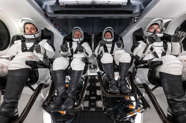 NASA image: The crew of NASA’s SpaceX Crew-11 mission train for their upcoming trip
