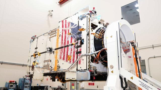 NASA image: Gateway’s Power and Propulsion Element Undergoes Battery Installations jsc2026e005278