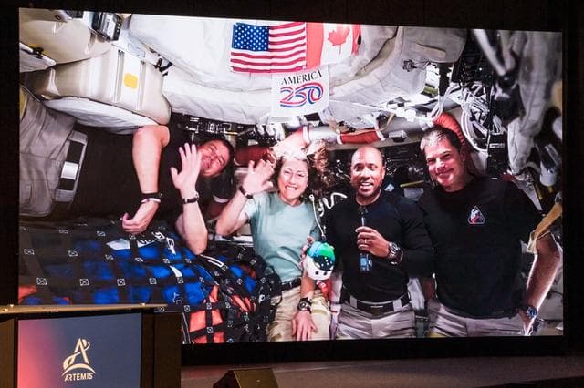 NASA image: Deep Space Crew News Conference