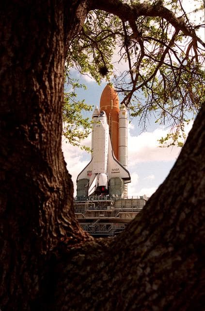 NASA image: ksc-96pc0525