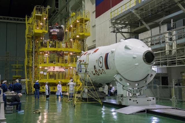 NASA image: Expedition 49 Preflight