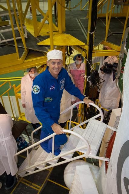 NASA image: Expedition 49 Preflight