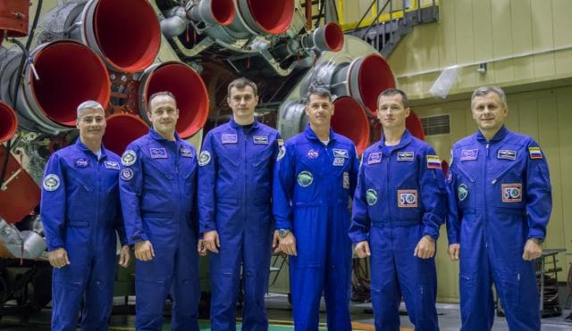 NASA image: Expedition 49 Preflight